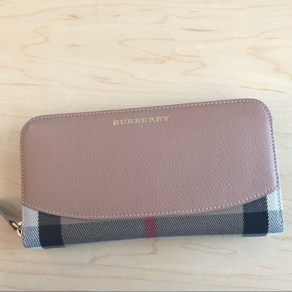 Burberry Horseferry Zip Around Wallet